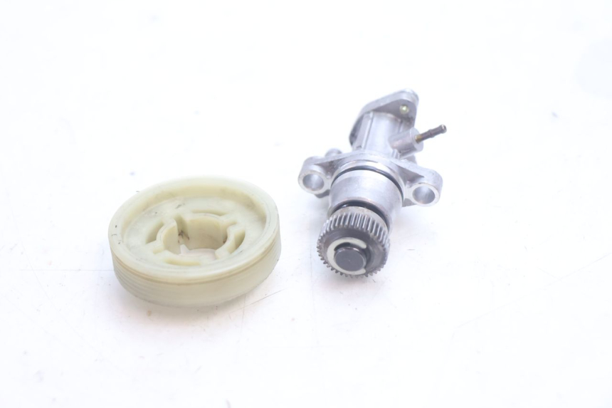 photo de OIL PUMP YAMAHA SLIDER 50 (1999 - 2004) - Zoom on usage condition