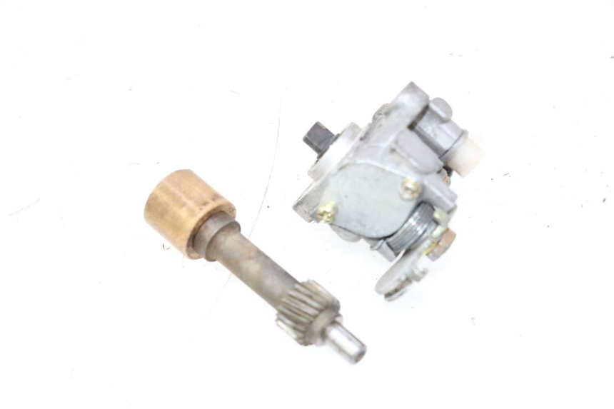 photo de OIL PUMP PEUGEOT SPEEDFIGHT LC 50 (1996 - 2002) - Component detail