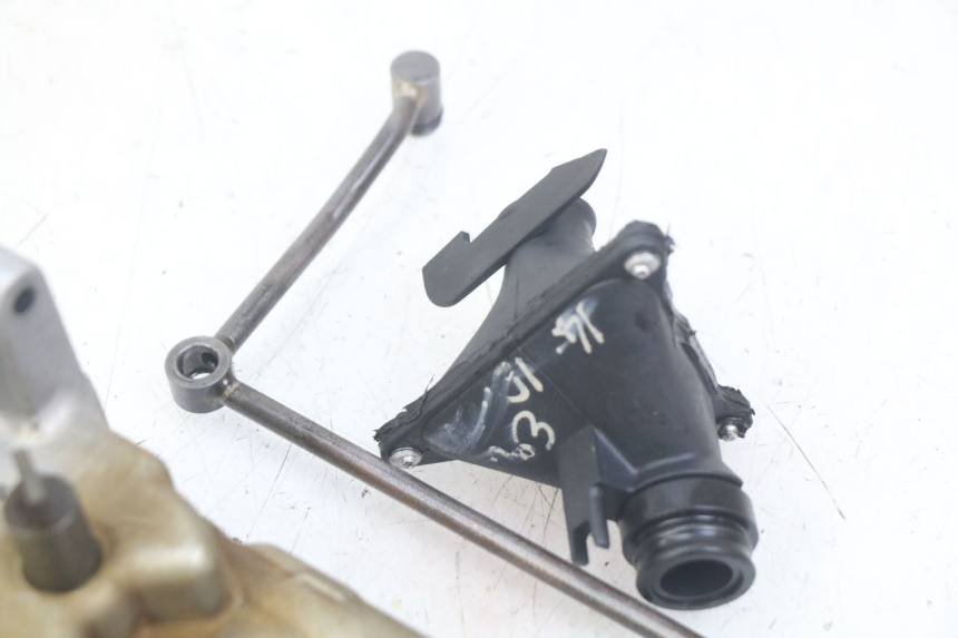 photo de OIL PUMP TRIUMPH SPRINT ST 955 (1999 - 2001) - Markings and original references