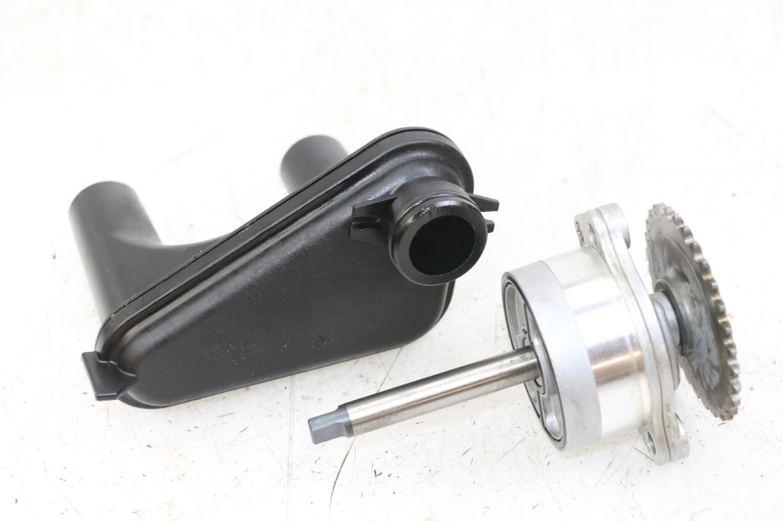 photo de OIL PUMP SUZUKI GSX F GSXF 650 (2007 - 2015) - Component detail