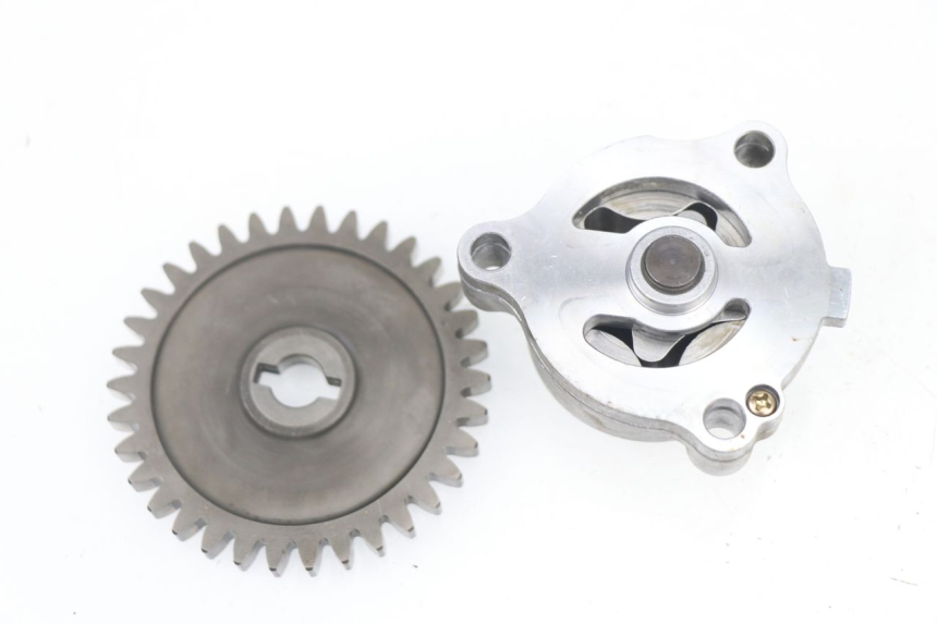 photo de OIL PUMP SUZUKI SV S 650 (1999 - 2002) - Component detail