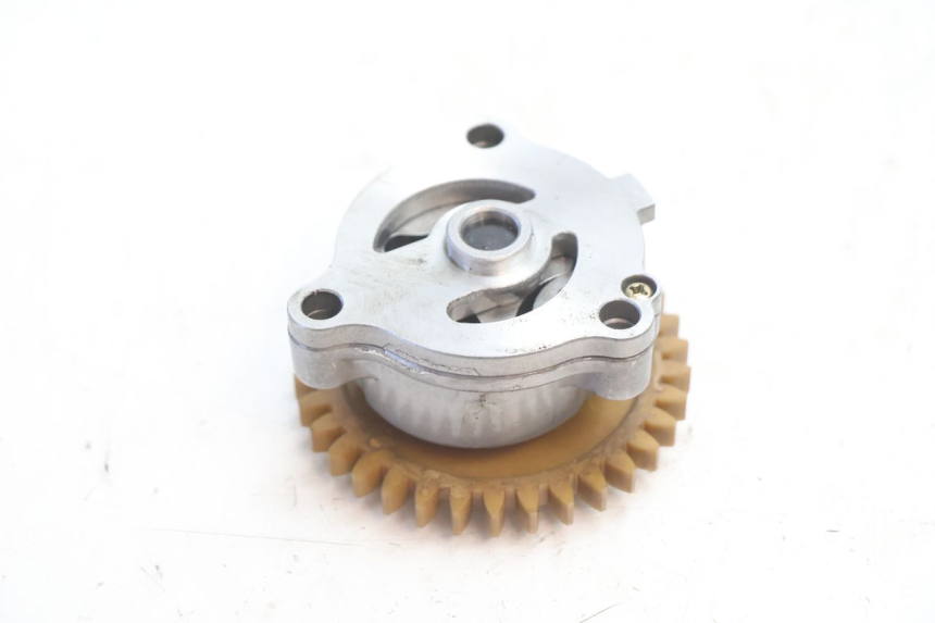 photo de OIL PUMP SUZUKI SV S 650 (1999 - 2002) - Alternative perspective