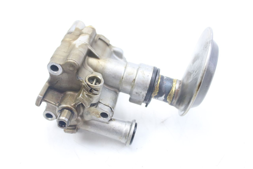 photo de OIL PUMP HONDA VFR FI RC46 800 (1998 - 2001) - Technical close-up