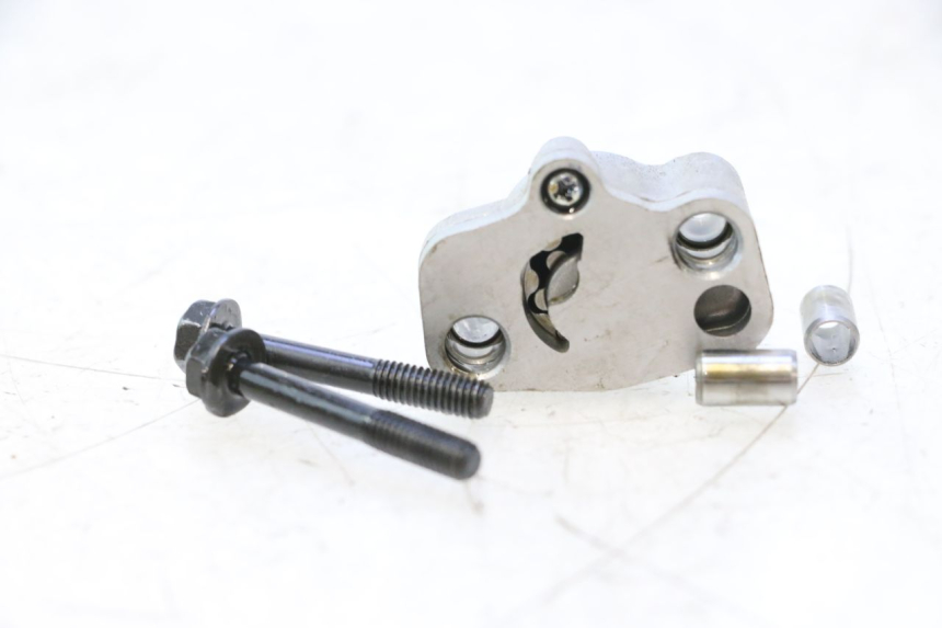 photo de OIL PUMP HONDA XLV VARADERO 125 (2007 - 2012) - Component detail