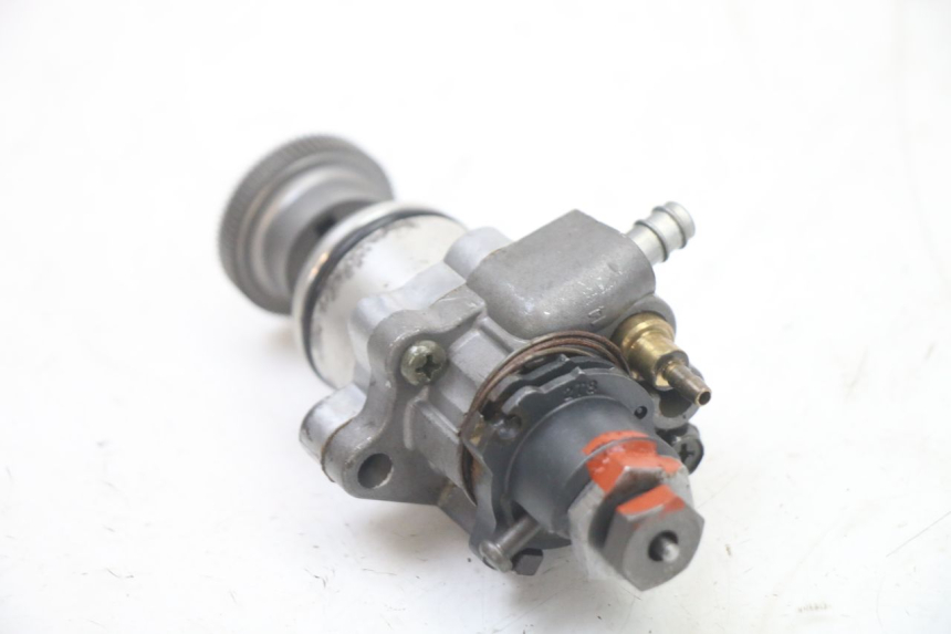 photo de OIL PUMP YAMAHA PW 80 (1983 - 2014) - Alternative perspective