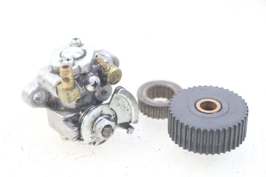 photo de OIL PUMP PIAGGIO ZIP 2T 50 (2009 - 2019) - Main view