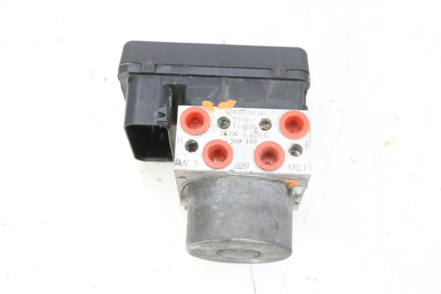 photo de ABS PUMP SUZUKI BURGMAN 650 (2013 - 2020) - Component detail