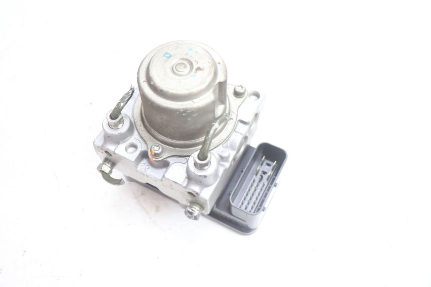photo de ABS PUMP SUZUKI BURGMAN EXECUTIVE ABS 650 (2006 - 2012) - Component detail
