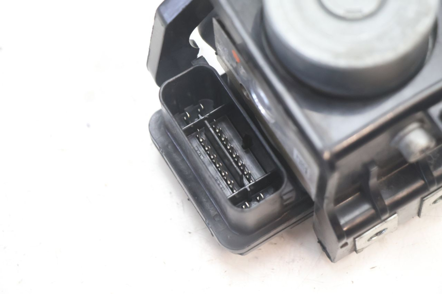 photo de ABS PUMP BMW C SPORT 650 (2015 - 2021) - Alternative perspective
