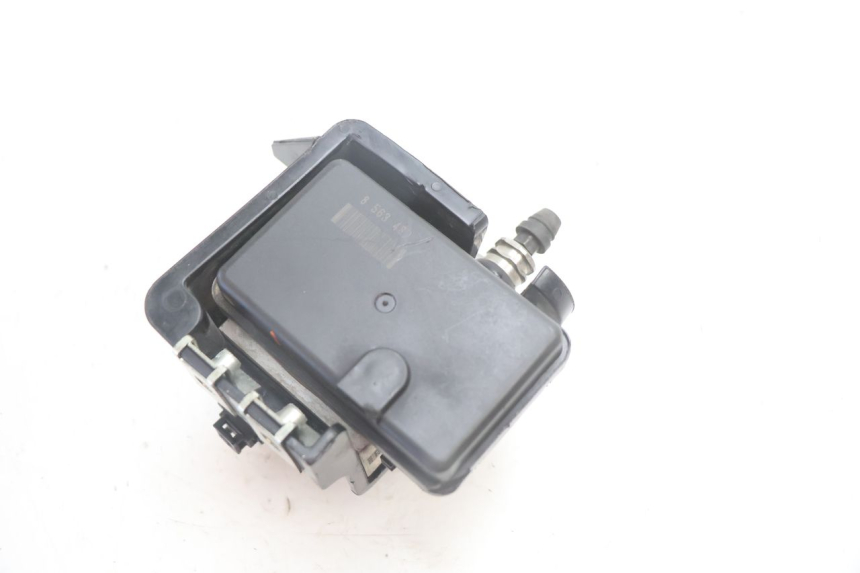 photo de ABS PUMP BMW C SPORT 650 (2015 - 2021) - Fixing points details