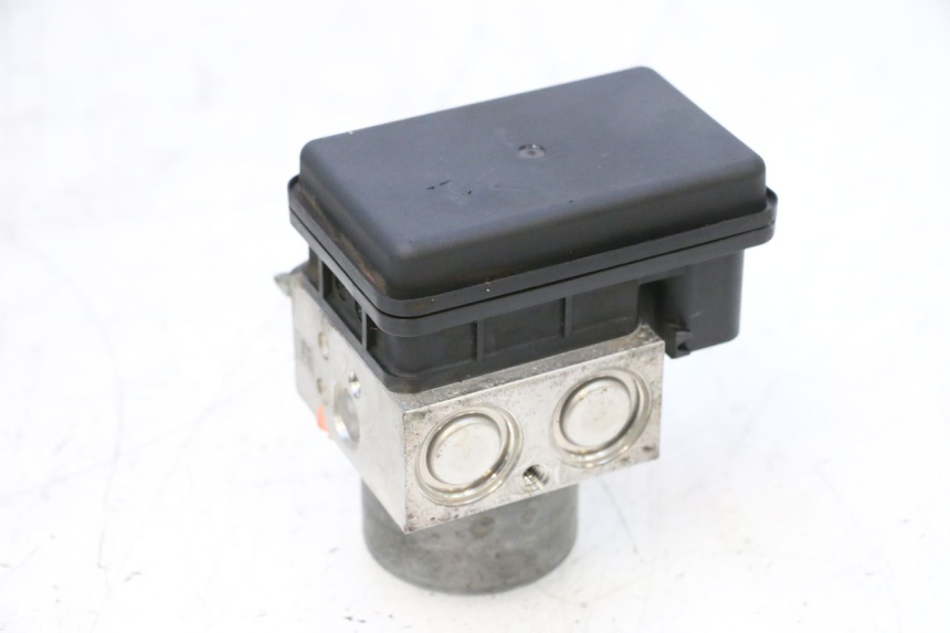 photo de ABS PUMP KAWASAKI ER-6 ER6 F ABS 650 (2012 - 2016) - Distinctive features