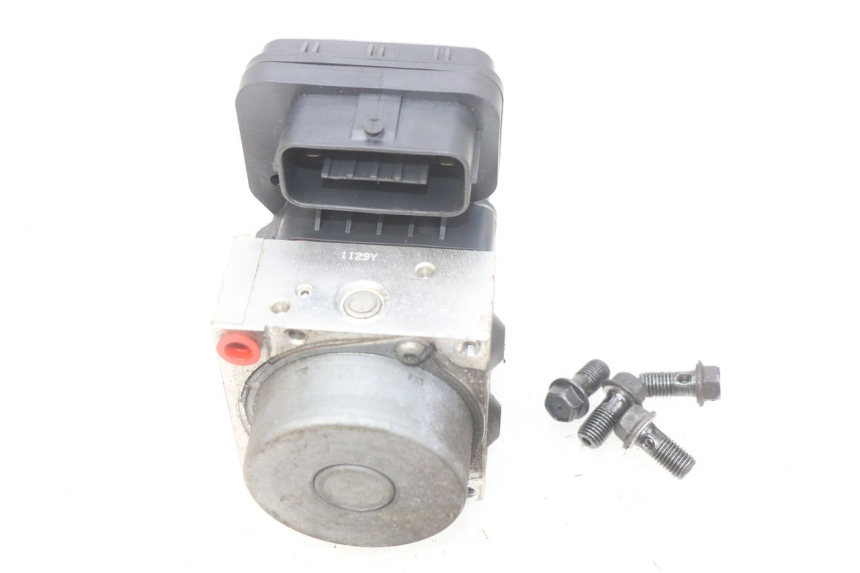 photo de ABS PUMP YAMAHA FJR ABS 1300 (2016 - 2020) - Surface and material condition