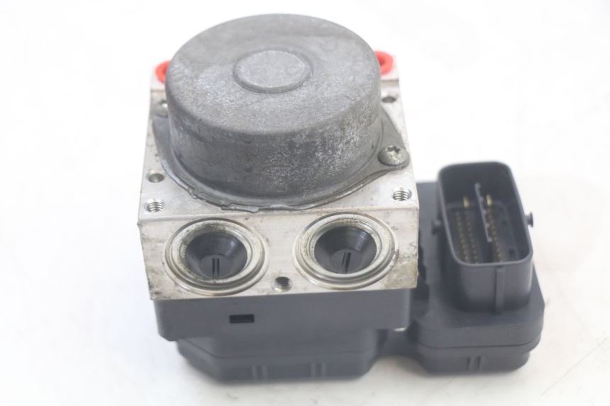 photo de ABS PUMP YAMAHA FJR ABS 1300 (2006 - 2012) - Zoom on usage condition