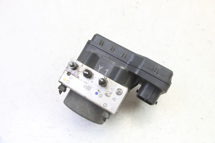 photo de ABS PUMP YAMAHA FJR ABS 1300 (2006 - 2012) - Technical close-up