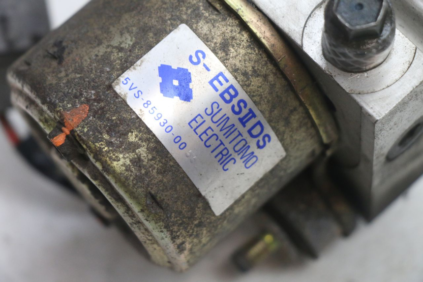 photo de ABS PUMP YAMAHA FJR 1300 (2001 - 2005) - Component detail