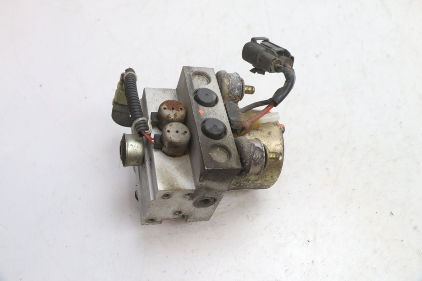 photo de ABS PUMP YAMAHA FJR 1300 (2001 - 2005) - Checked used part