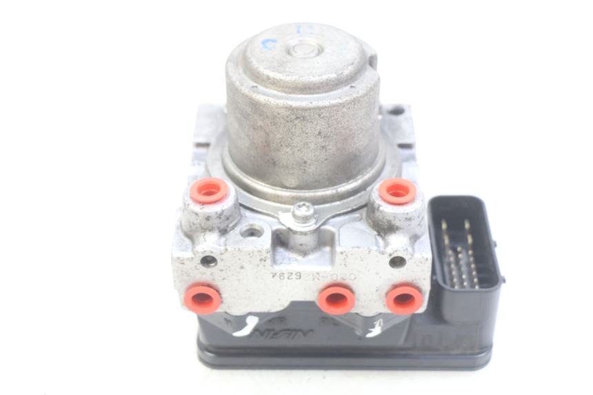 photo de ABS PUMP HONDA FJS SILVERWING SILVER WING 400 (2009 - 2016) - Main view