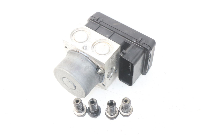 photo de ABS PUMP SYM GTS EFI ABS 125 (2012 - 2016) - Alternative perspective