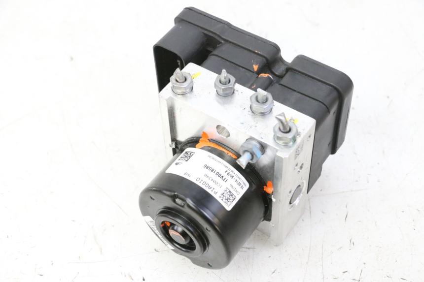 photo de ABS PUMP PIAGGIO MP3 HPE 310 (2024 - 2025) - Main view