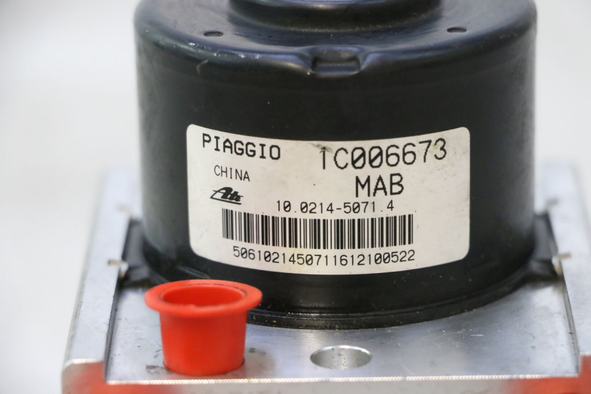 photo de ABS PUMP PIAGGIO MP3 HPE 530 (2022 - 2026) - Checked used part
