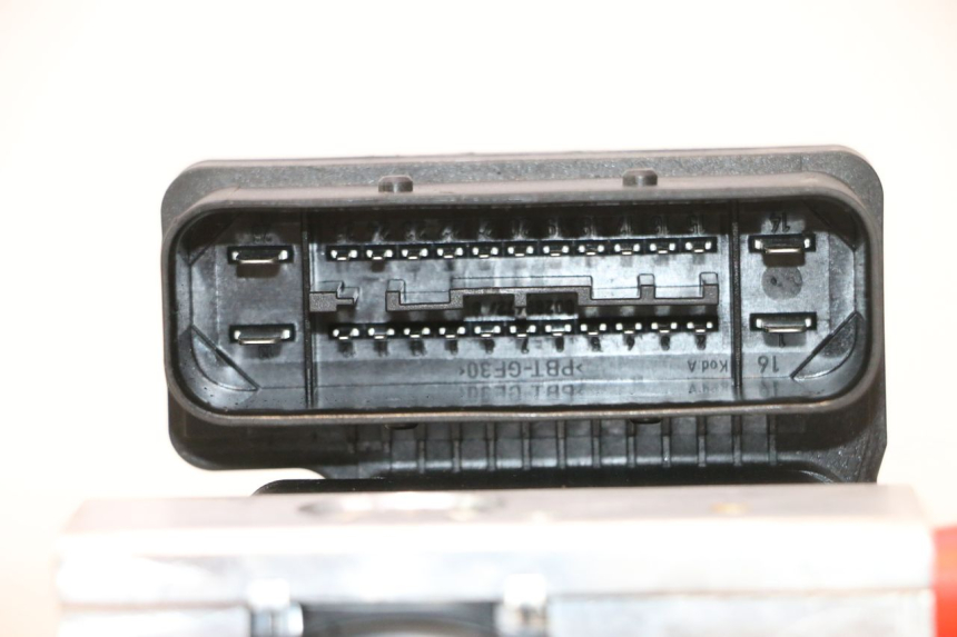 photo de ABS PUMP PIAGGIO MP3 HPE 530 (2022 - 2026) - Markings and original references