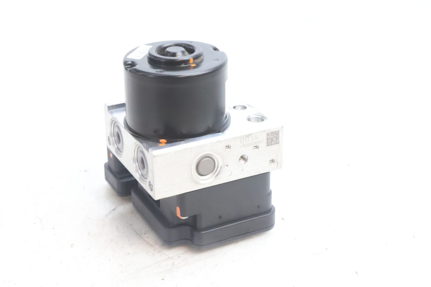 photo de ABS PUMP PIAGGIO MP3 500 (2016 - 2018) - Fixing points details