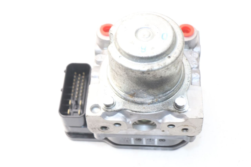 photo de ABS PUMP HONDA NSS EX FORZA 250 (2005 - 2013) - Zoom on usage condition