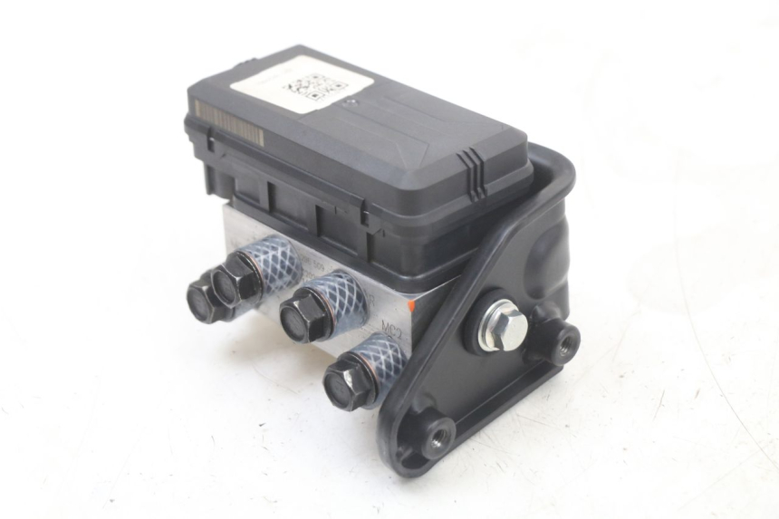 photo de ABS PUMP ROYAL ENFIELD SCRAM 411 (2022 - 2024) - Alternative perspective