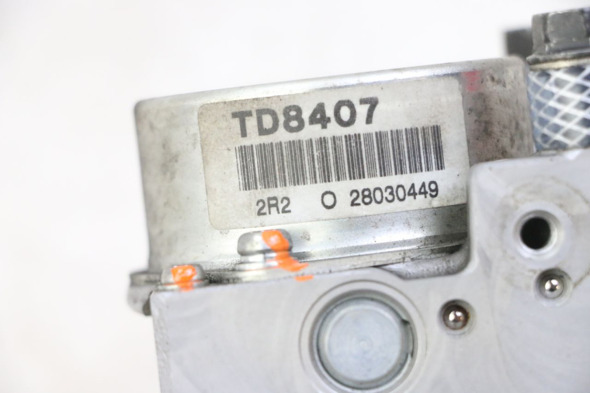 photo de ABS PUMP PEUGEOT SATELIS 125 (2013 - 2018) - Zoom on usage condition