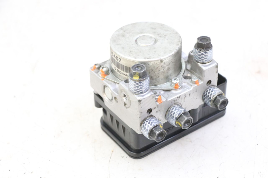 photo de ABS PUMP PEUGEOT SATELIS 125 (2013 - 2018) - Alternative perspective