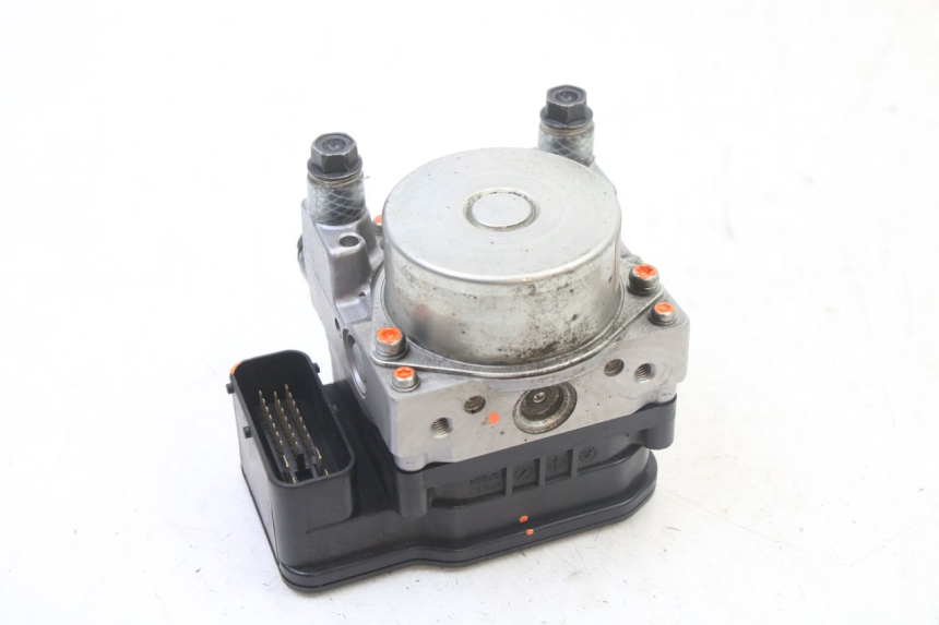 photo de ABS PUMP PEUGEOT SATELIS 125 (2013 - 2018) - Alternative perspective