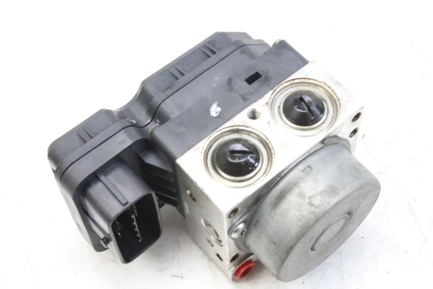 photo de ABS PUMP MBK SKYCRUISER 125 (2010 - 2013) - Fixing points details