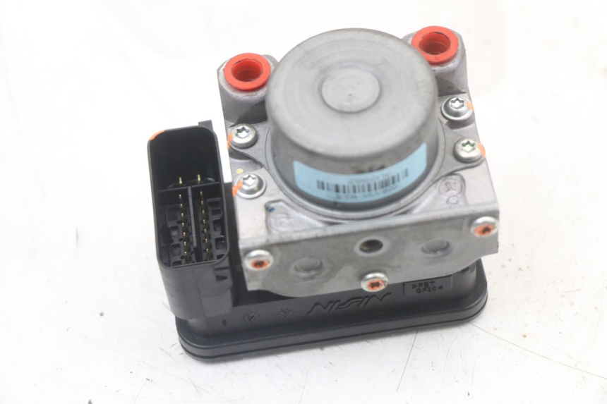 photo de ABS PUMP SUZUKI BURGMAN 125 (2018 - 2021) - Component detail