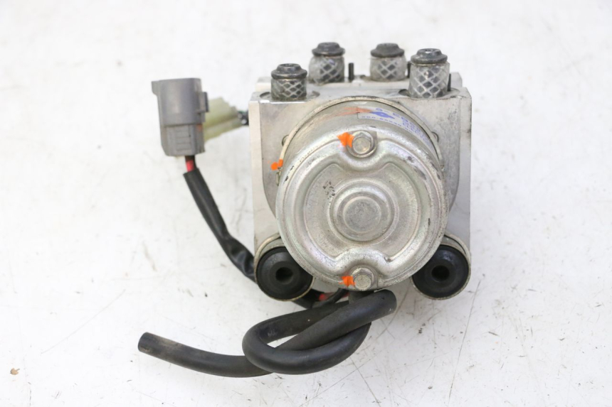 photo de ABS PUMP YAMAHA TDM ABS 900 (2002 - 2014) - Component detail