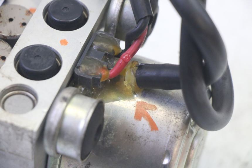 photo de ABS PUMP YAMAHA TDM ABS 900 (2002 - 2014) - Checked used part