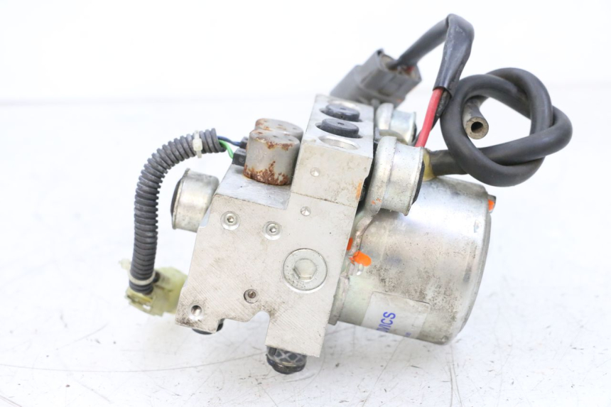 photo de ABS PUMP YAMAHA TDM ABS 900 (2002 - 2014) - Markings and original references