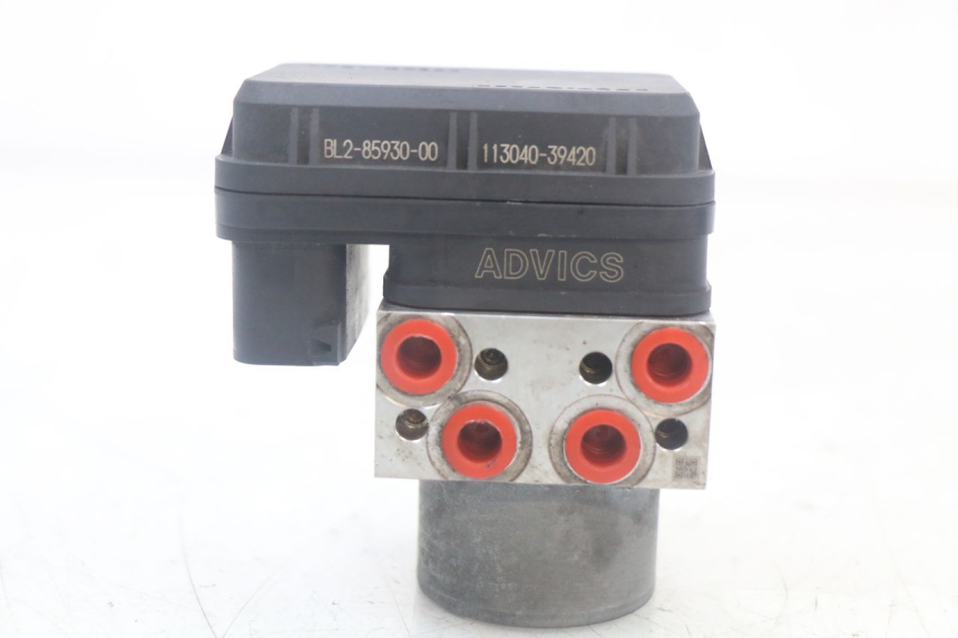 photo de ABS PUMP YAMAHA XMAX X-MAX ABS 125 (2017 - 2020) - Zoom on usage condition