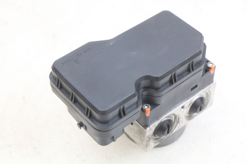 photo de ABS PUMP YAMAHA X-MAX XMAX 125 (2010 - 2013) - Component detail
