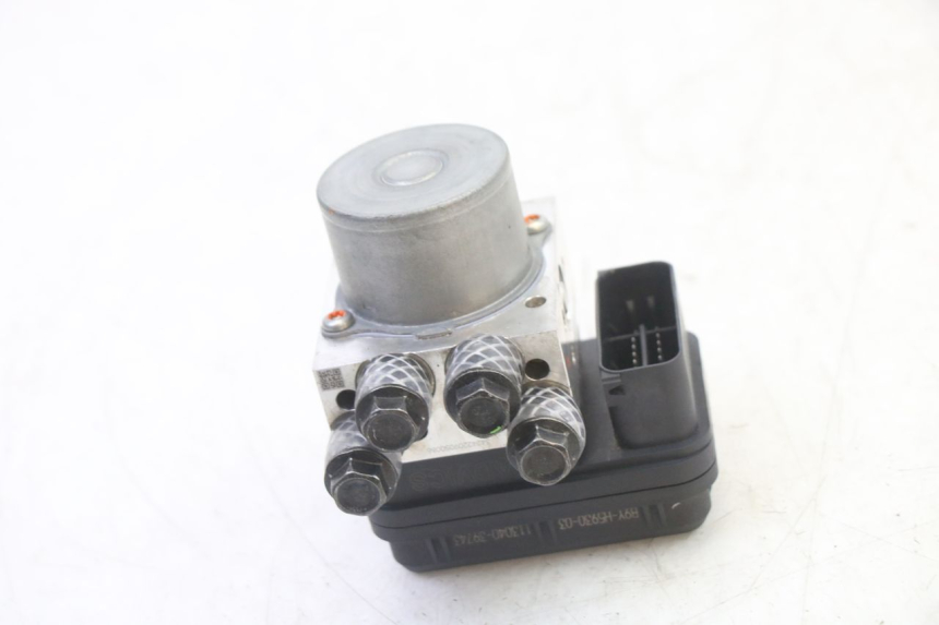 photo de ABS PUMP YAMAHA XMAX X-MAX 125 (2021 - 2025) - Zoom on usage condition