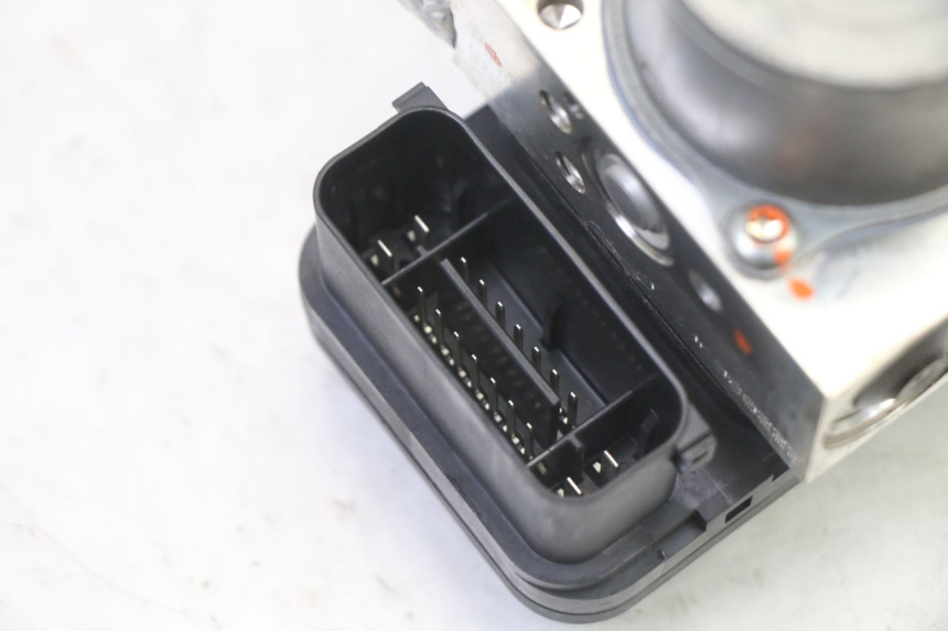 photo de ABS PUMP YAMAHA XMAX X-MAX 125 (2021 - 2025) - Product overview