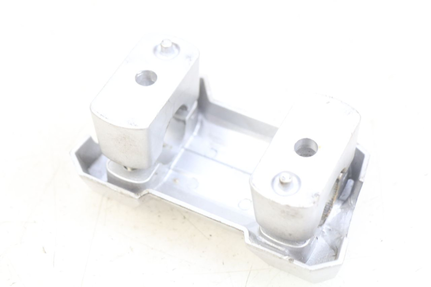 photo de HANDLEBAR RISER SYM CROX 4T 50 (2016 - 2023) - Component detail