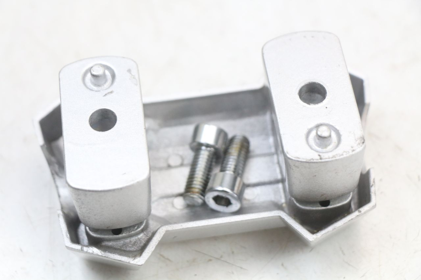 photo de HANDLEBAR RISER SYM CROX 4T 50 (2016 - 2023) - Alternative perspective