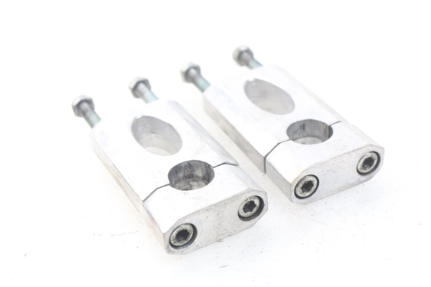 photo de HANDLEBAR RISER CCR DIRT BIKE 125 - Zoom on usage condition