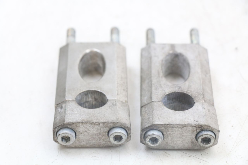 photo de HANDLEBAR RISER LONCIN DIRT BIKE 125 - Component detail