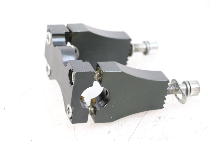 photo de HANDLEBAR RISERS RSR DIRT BIKE 150 - Alternative perspective