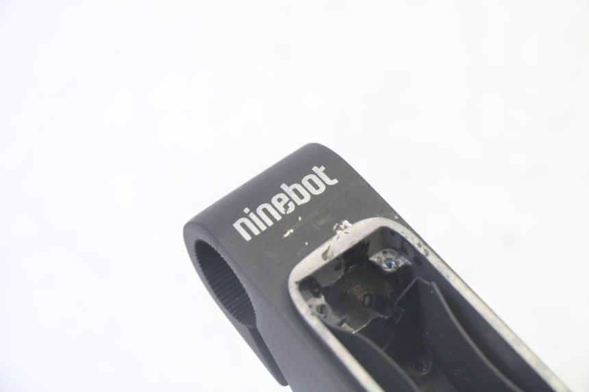 photo de HANDLEBAR CLAMP SEGWAY NINEBOT F65I 1 - Product overview