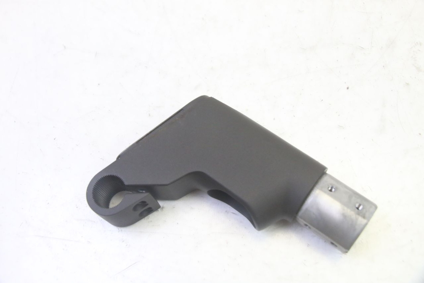 photo de HANDLEBAR CLAMP SEGWAY NINEBOT F65I 1 - Fixing points details