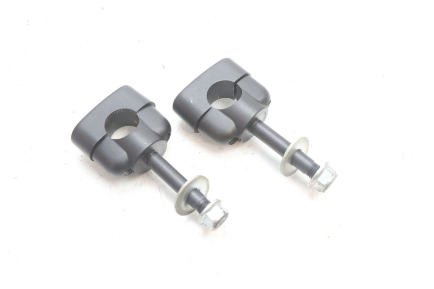 photo de HANDLEBAR RISERS YAMAHA FZ8 800 (2010 - 2016) - Main view