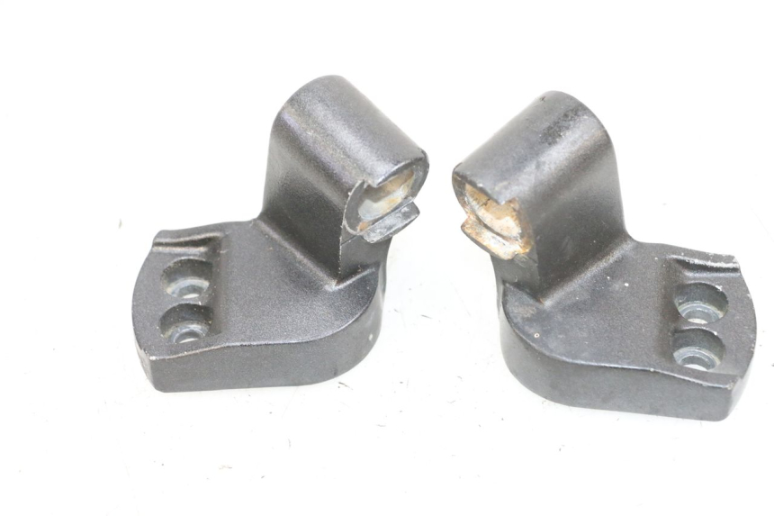 photo de HANDLEBAR RISERS KAWASAKI GPX R WARBIRD 600 (1988 - 1993) - Component detail