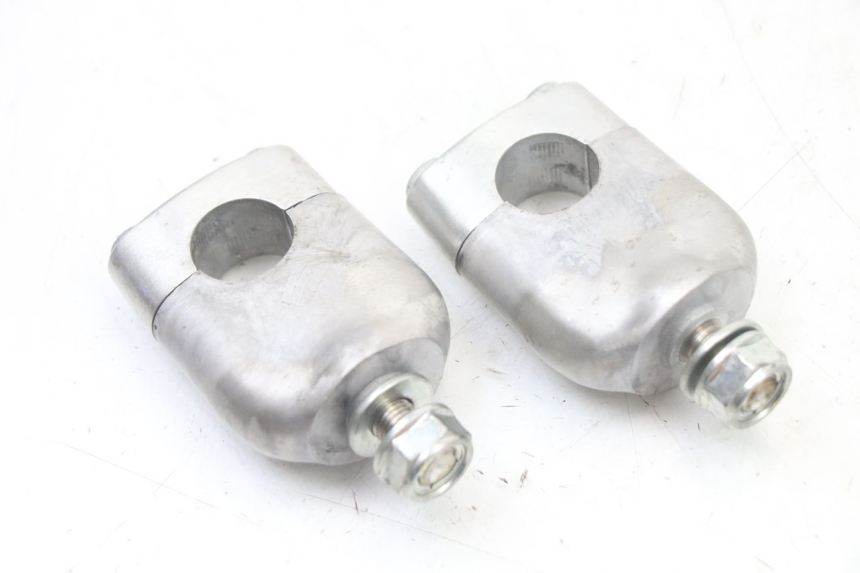 photo de HANDLEBAR RISERS HONDA PCX (JF57/JF64) 125 (2014 - 2018) - Technical close-up